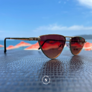 Mônaco – Dourado / Lente Vermelha Degradê