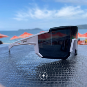 São Silvestre – Branco / Lente Preta